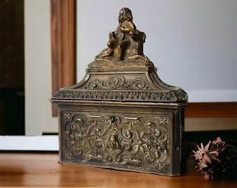 Antique French jewelry casket - Small jewelry box - Paris - 19th century - Gilded brass/bronze