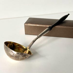 Antique gilded silver gravy spoon - Germany - 18th till early 19th century - Wooden handle