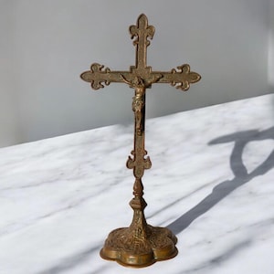 Antique crucifix - Bronze - Corpus Christi - 19th century - France - Depose - Signed