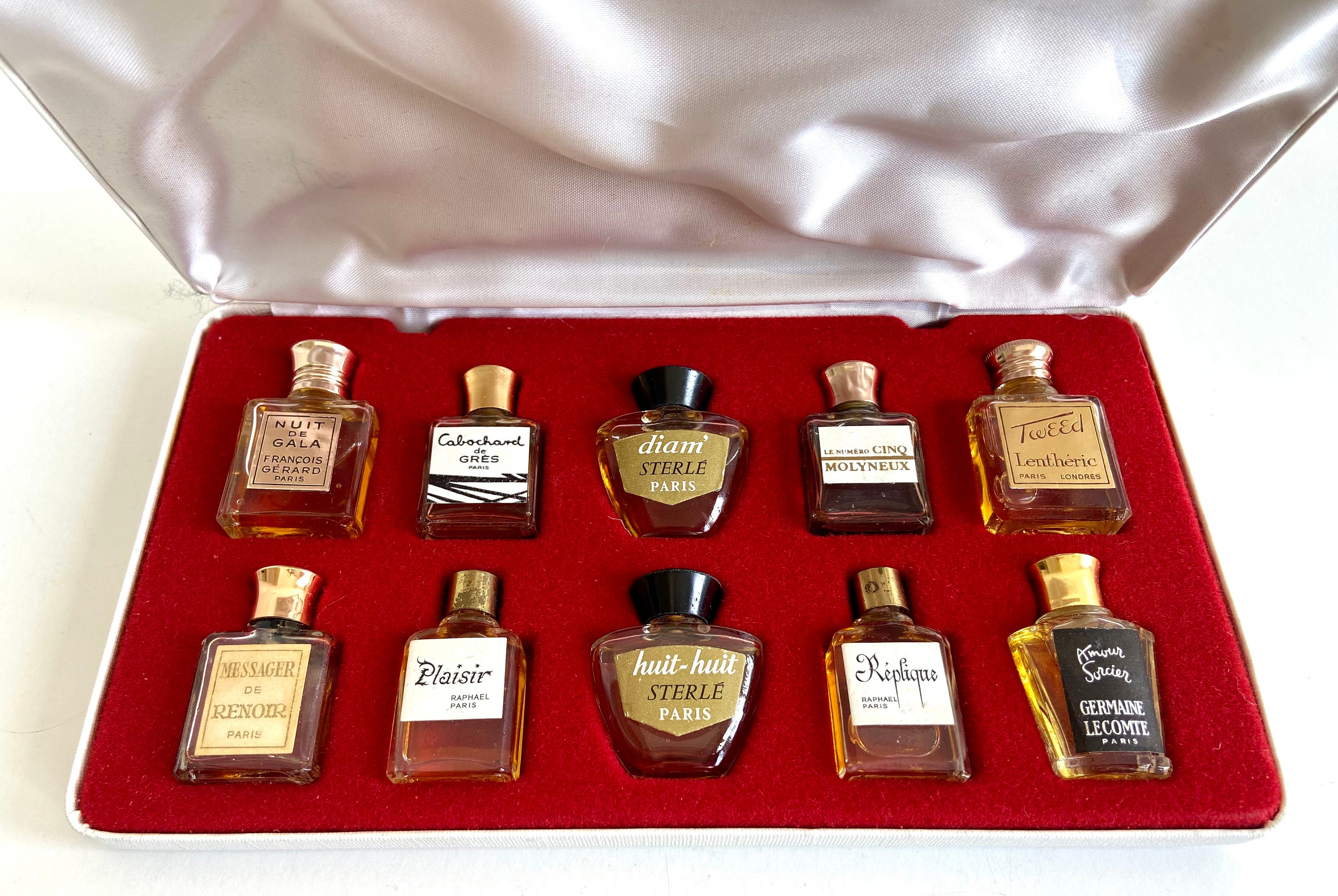 Set vintage perfume bottles - Miniatures - Samples - Paris Perfume - France - Diam Sterle - Le numere Cinq Molyneux - Tweed Lentheric