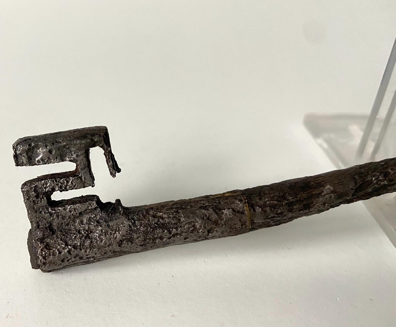 Medieval Key - 15th Century - Archaeological Artefact - Padlock ...