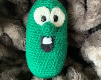 Larry the Cucumber Beginner Crochet Pattern