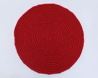 Handmade Classic Red Cotton Placemats (Set of 4 or 6) - Round