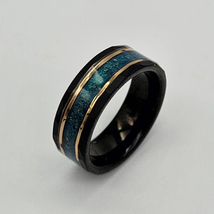 Handmade Meteorite black Tungsten ring. Set with genuine meteorite dust