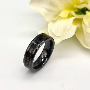 Memorial Ring - handgemaakte meteoriet keramische ring. Bezet met echt meteorietstof