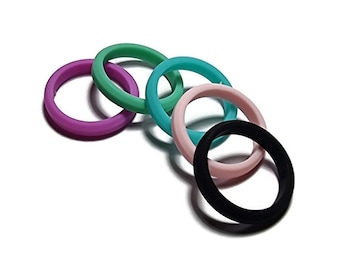 Silicone rubber wedding ring / band for men and women.