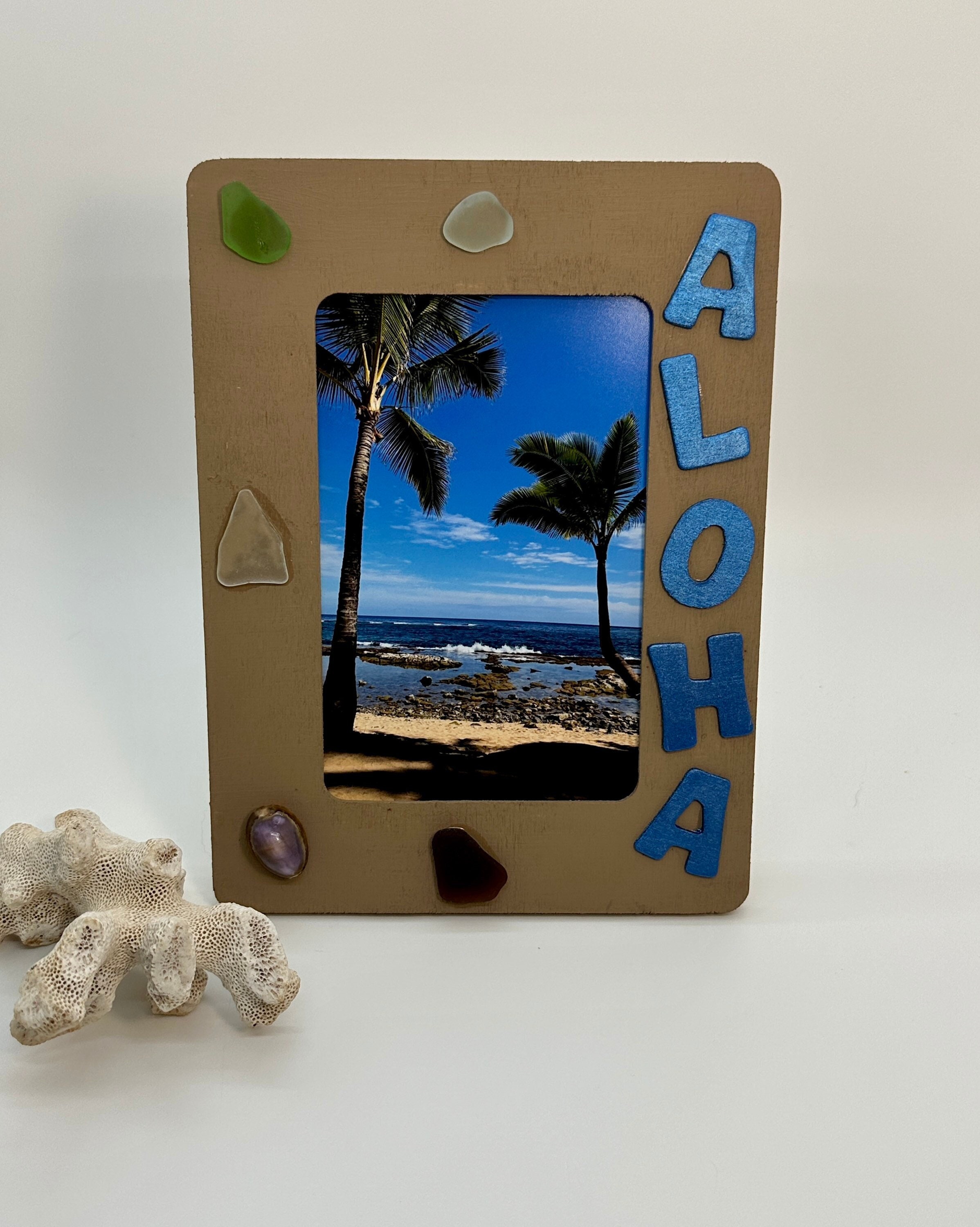 Cowrie Shell Picture Frame - Etsy display picture 3