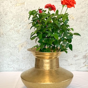 Vintage seltene Messing Pflanzer Antike indische Küchengeschirr Topf Messing Wohnkultur Antikes Wassergefäß Messing Indoor Blumentopf Garten Geschenke für sie