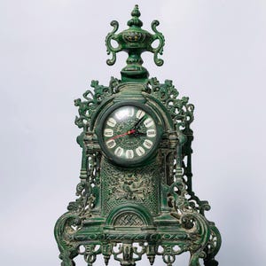 Brass 23-inch Handcrafted Vintage English Table Clock Decorative Mantel Timepiece for Home Décor  Vintage Style Antique Clock Tabletop Décor