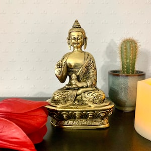 Brass Buddha 7&quot; Showpiece;Brass Buddha Meditation Statue;Home Decor;Buddha Idols;Buddhist Deity Temple Altar Yoga Studio MeditationRoom Deco