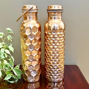Pure Copper Water Bottle 1L Ayurveda Health Benefits 32oz Diamond Copper Bottle For Sports,Fitness,Yoga water bottle,Leak Proof water Bottle
