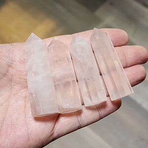 Natural Rose Quartz Tower – 3–4&quot; Polished Pink Crystal Point – Freestanding Obelisk – Home Decor or Gift – Brazilian Gemstone