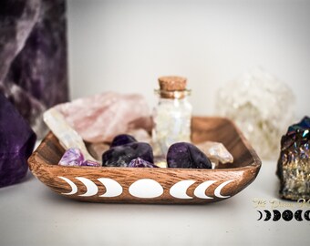 Moon Phase Wood Trinket Bowl - Bowl for Crystals - Altar Tools - Altar Bowl - Gift for Her - Witchy - Moon Decor