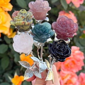 Crystal Gemstone Carved Roses - Perfect gifts for women, Mother&#39;s Day, Valentine&#39;s Day, Weddings, Home Decor, and Anniversaries