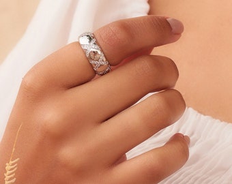 Silver Ring with micro-zircon details | Filled with Rhodium | Hypoallergenic ring | Stackable Ring