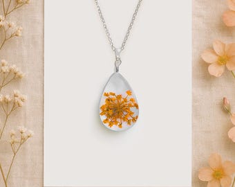 Queen Anne's Lace Teardrop Necklace: Pressed Flower Botanical Jewelry