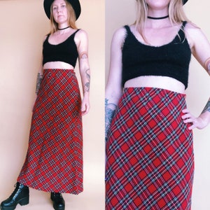1970s Vintage Red Plaid Wool Skirt