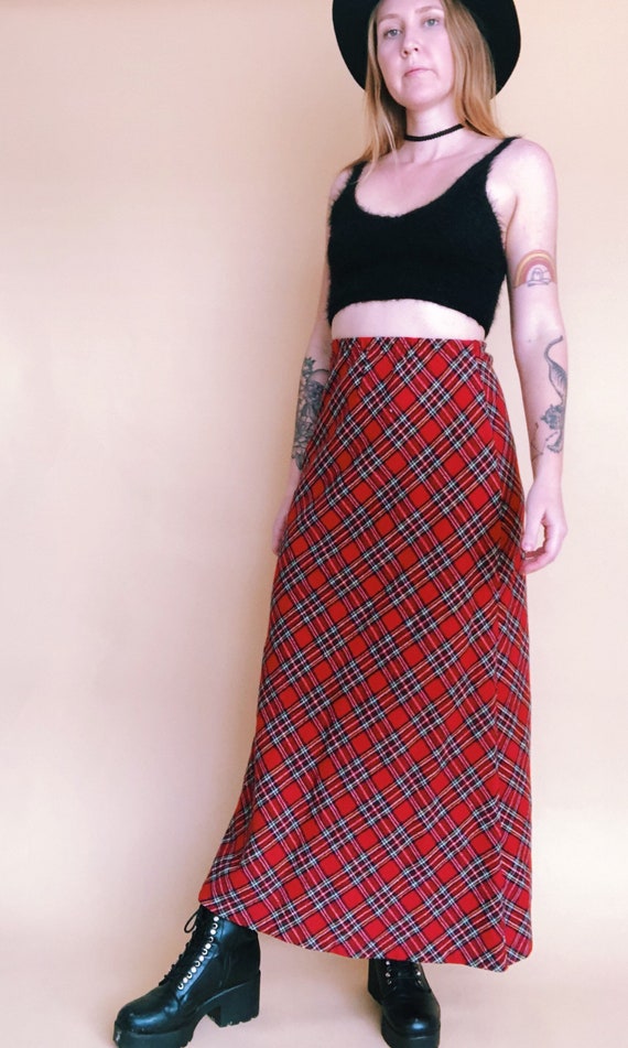 1970s Vintage Red Plaid Wool Skirt - image 3