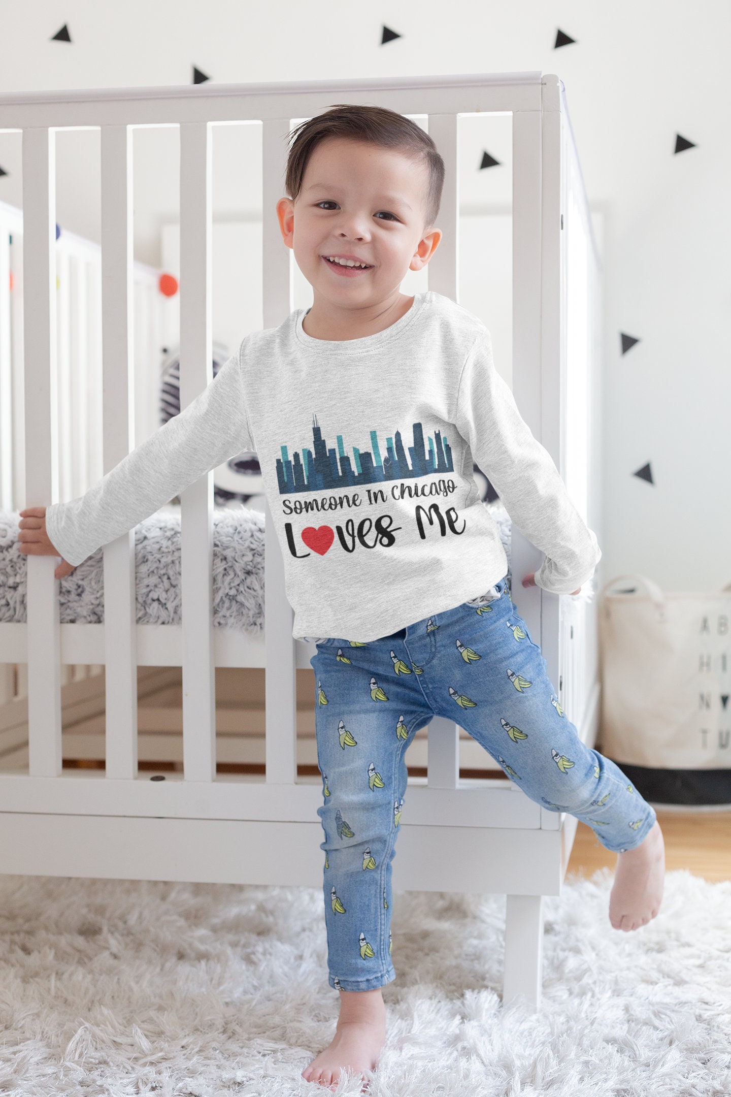 Personalized Chicago Baby Clothes Someone in Chicago Loves Me Etsy