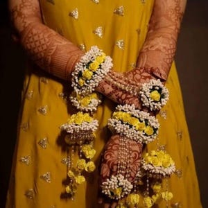 Bridal Kalira: Yellow Flower Jewelry for Haldi Ceremony