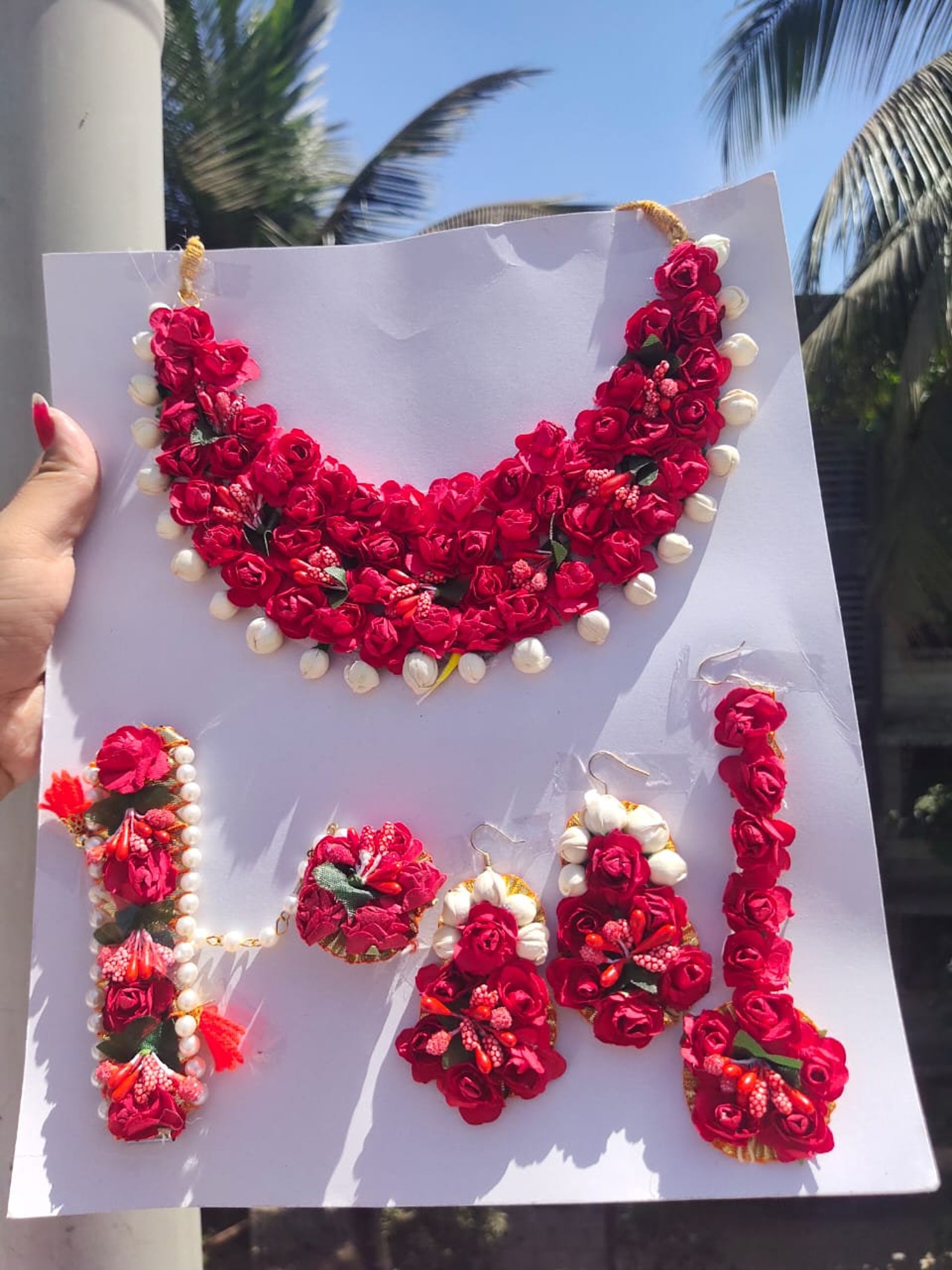 Flower hand jewellery Clearance