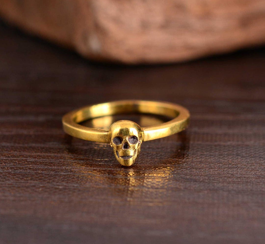 Tiny Skull Ring, Gold Skull, Modern Skull Ring, Eternity Band, Minimal ...