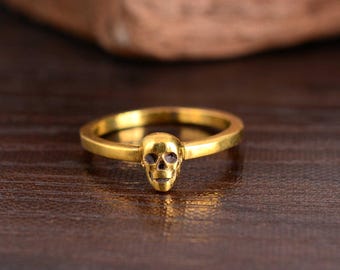 Anillo de calavera de latón diminuta: Anillo minimalista de eternidad hecho a mano