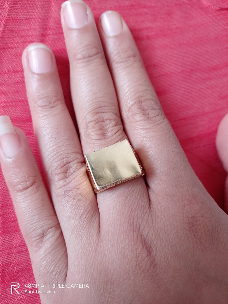 pillbox ring