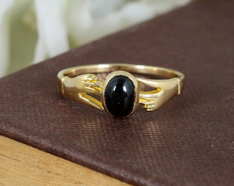 Black Onyx Hand Ring, Gold Onyx Ring, Dainty Ring, Pinky Ring, Hands Ring, Black Stone Ring, Gold Ring, Boho Ring, Promise Ring, Gift Item