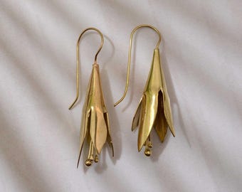 Pendientes colgantes de flores de latón, joyería para damas de honor