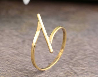 Gold Vertical Bar Ring: Minimalist Geometric Brass Ring