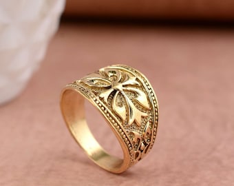 Gold Floral Filigree Ring: Handmade Brass Band