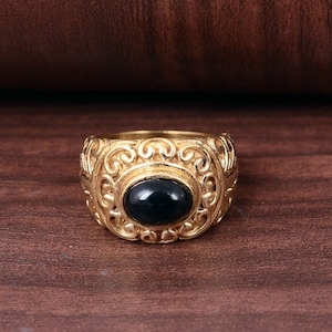 Vintage Black Signet Ring • Black Statement Ring • Chunky Ring • Gift for Him • Jewelry • Mother&#39;s Day Gift