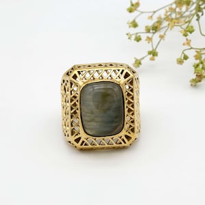 Bold Labradorite Ring, Brass Ring, Large Labradorite Handmade Ring, Hippie Boho Gemstone Ring Women, Fathers Day Gift for Her