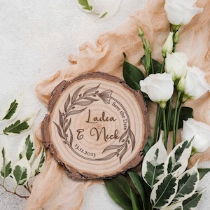 Flora Wooden Save the Date• Engraved Save The Date Wood Slice Magnet • Wedding Favors • wreath Save The Date magnet •  Rustic save the date