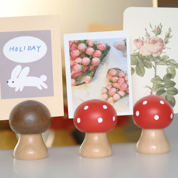 Mushroom Card Holders, Cute Mushroom Sitting Card Stands , table number holder , wedding decor, table decoration , Invitation table stands