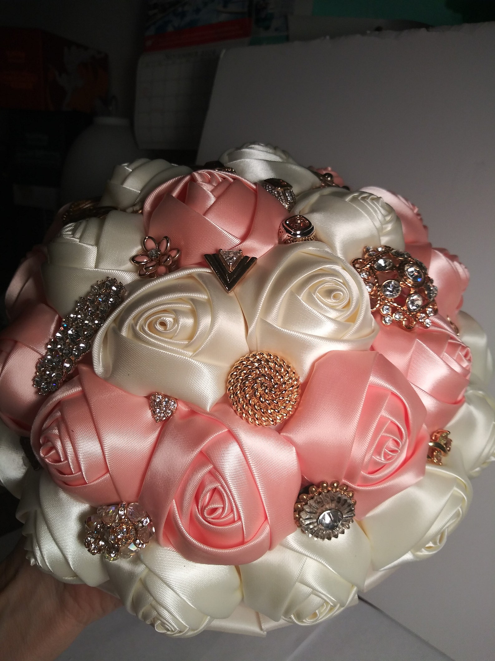 Vintage Jewelry Bridal Brides Bouquet Peaches & Cream Silk Etsy 日本