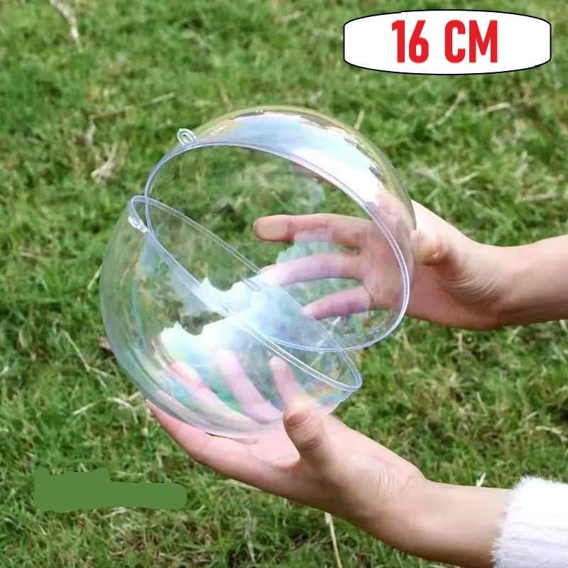 Large Clear Plastic Spheres