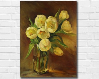 Pintura al óleo de tulipanes amarillos: arte floral original en jarrones