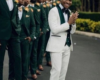 Ivory Groom Tuxedo with Green Velvet Lapel – Slim Fit 3-Piece Wedding Suit, Elegant Blazer and Jacket for Groomsmen & Formal Events