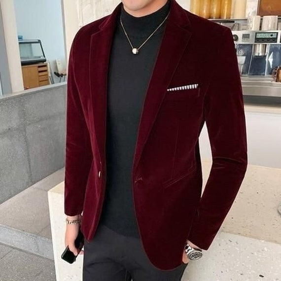 Men's Elegant Maroon Velvet Jacket Hosting Evening Party 