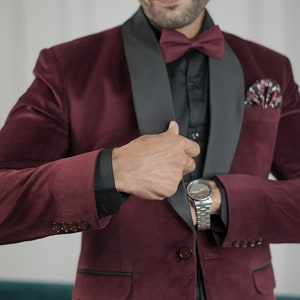 man velvet tuxedo, customize jacket for winter wedding, prom, dinner party wear, stylish coat for groom and groomsmen. image 4