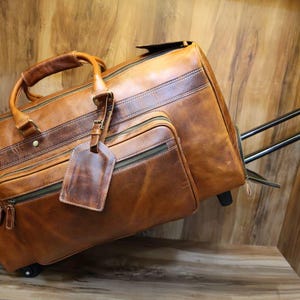 Leren trolleytas - Handgemaakte reisbagage van echt leer, stijlvolle duurzame zakentas met ruim interieur en intrekbaar handvat