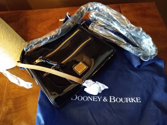 dooney and bourke black patent leather handbag