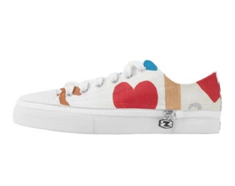 Red Heart Converse - Etsy