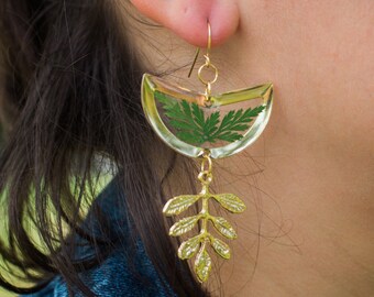 24k gold plated semicircle leaf earrings with real ferns | Botanical jewelry | Nature lovers gift | Mother’s day gift | Statement jewelry