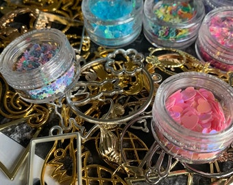 A 5 pack of Mystery glitter packs surprise glitter bundle Chunky glitter for resin diy crafts! scrapbooking