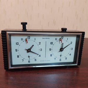 Vintage Mechanical Chess Clock, Brand JANTAR USSR, table clock 1980&#39;s