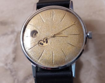 Vintage watch brand Luch, rare mechanical wrist watch, Ultra Thin 23 Jewels, USSR 1980s