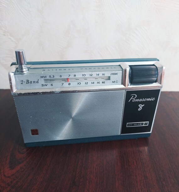 National Panasonic 6 Band Receiver National Panasonic RF-877